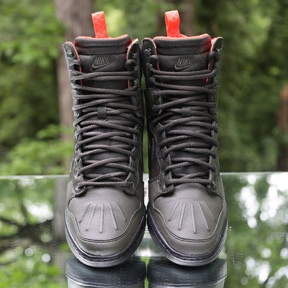 Nike Dunk Sky Hi 2.0 Sneakerboot Women's Size 9.5 - Picture 9 of 16